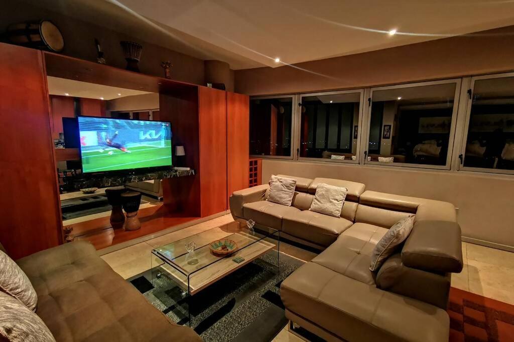 1507-Amazing Views & Unique Joburg Cbd Luxury Apartamento Joanesburgo Exterior foto